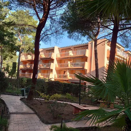 Lejlighed L'amiraute 150m De La *